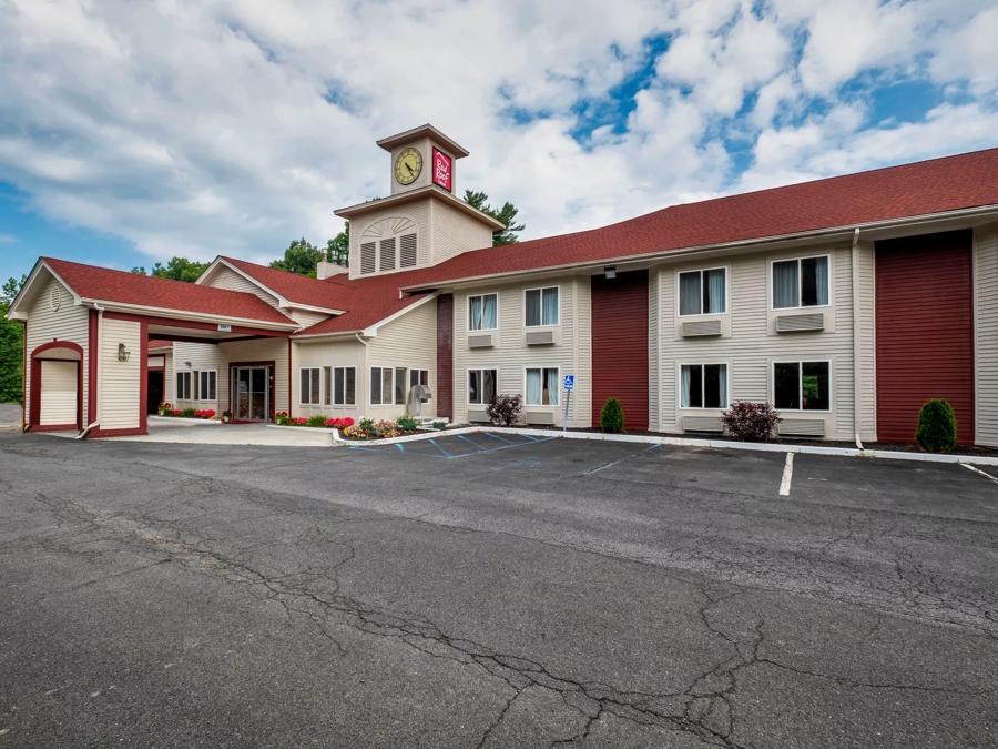 Red Roof Inn Clifton Park