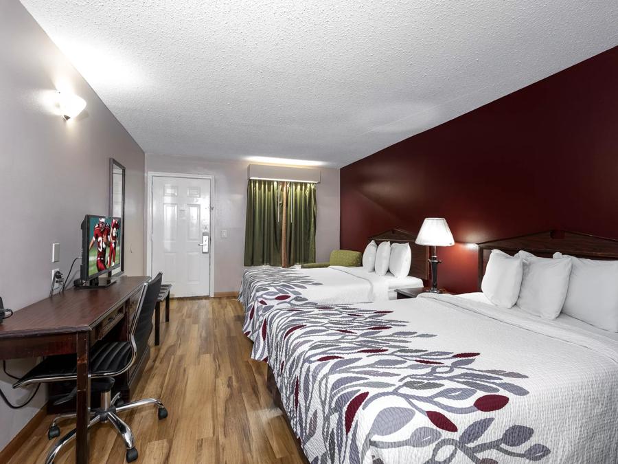 Red Roof Inn & Suites Wilson  Superior 2 Full Beds Non-Smoking Image