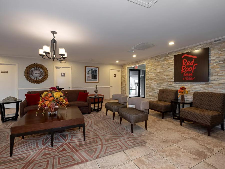 Red Roof Inn Dothan Lobby Image