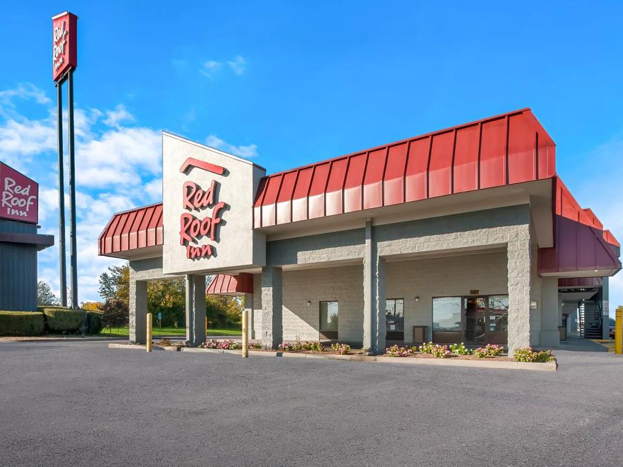 Red Roof Inn Winchester, VA Exterior Property Image Details