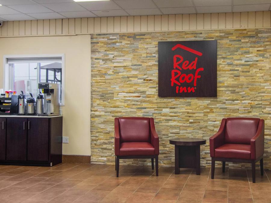 Red Roof Inn Perrysburg Lobby Image