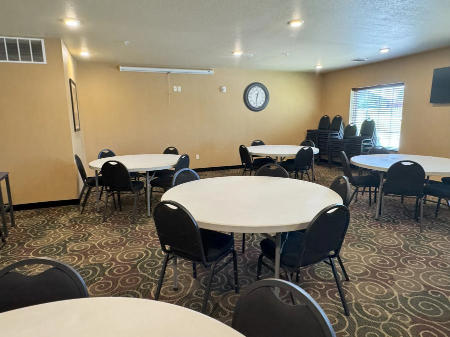 Red Roof Inn Charlestown Meeting Room