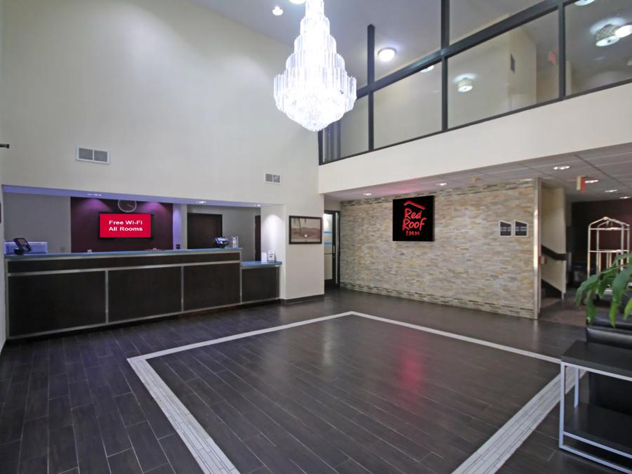 Red Roof Inn Gaffney Front Desk and Lobby Image