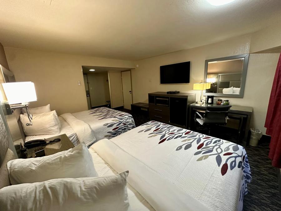 Deluxe 2 Queen Beds Non-Smoking