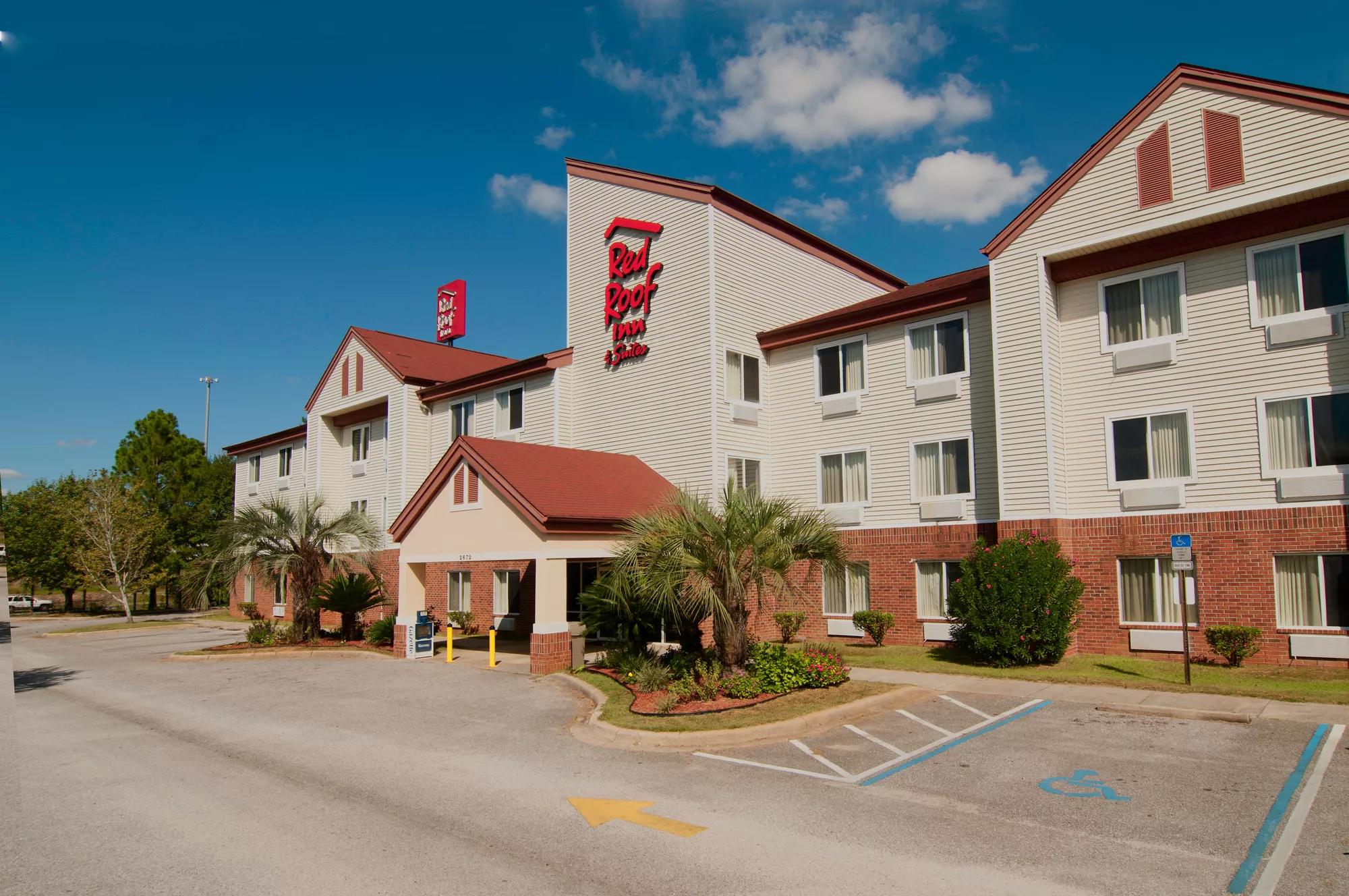 Red Roof Inn & Suites Pensacola East - Milton Exterior