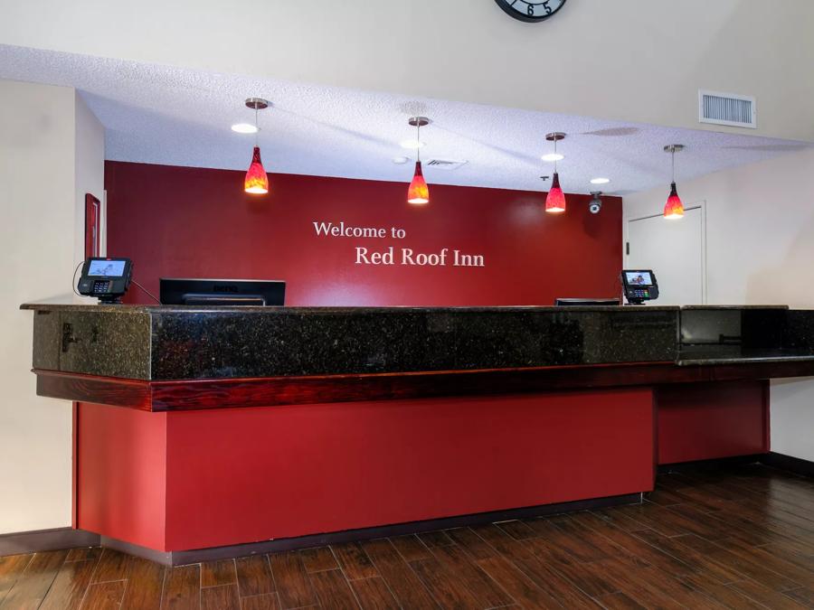 Red Roof PLUS+ Palm Coast Front desk Image