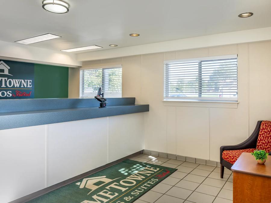 HTS1062_Lobby 2 PRO Approved 10-13-25 Image