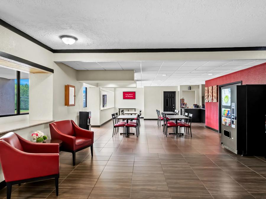 RRI736_Lobby 2 PRO Approved 9-11-25 Image