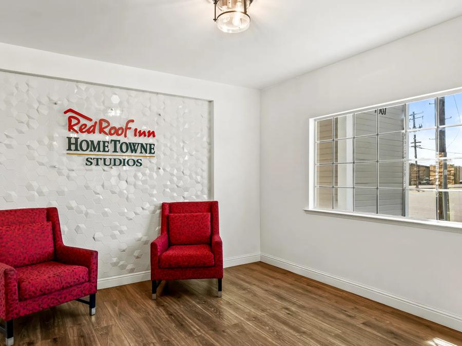 RRI1436 - HTS1437_Lobby 3 PRO Approved 7-15-25 Image 