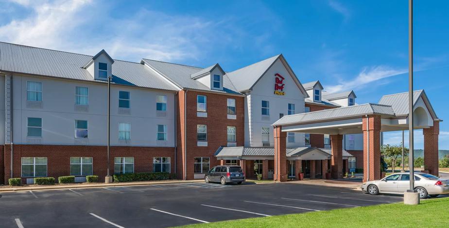 Cheap Hotel in Bessemer AL Red Roof