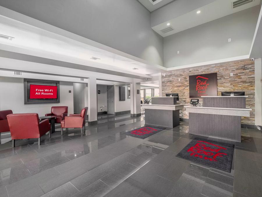 Red Roof Inn & Suites Calhoun Lobby Area Image