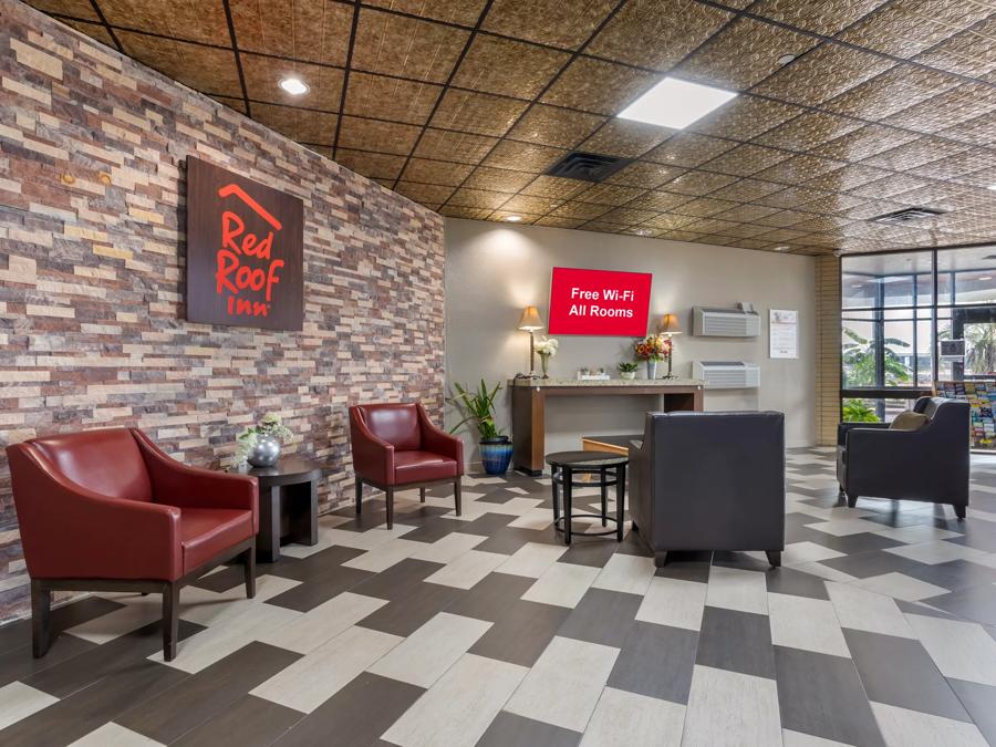 RRI1425_Lobby 1 PRO Approved 10-22-24 Image