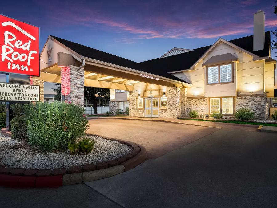 Red Roof Inn College Station Exterior Image