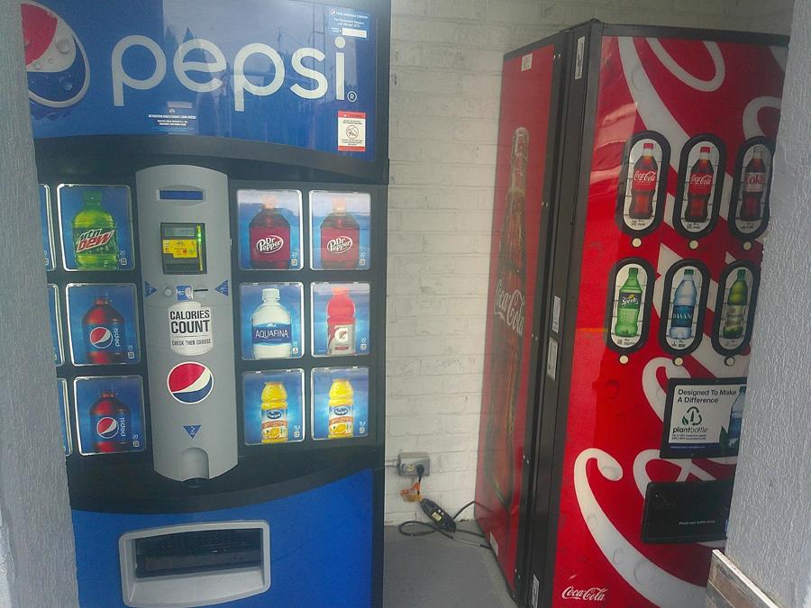 Red Roof Inn Richmond - Airport/ Sandston Vending Machine Image