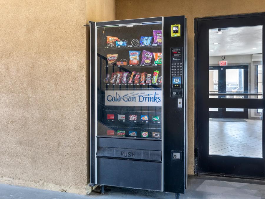 RRI1470_Vending PRO Approved 12-2-24 Image