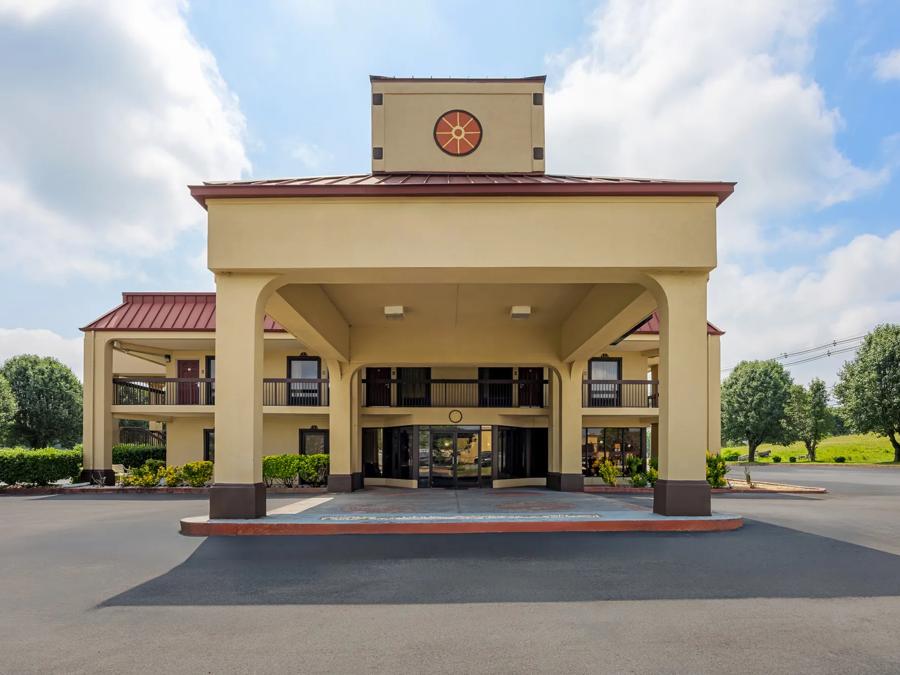 Red Roof Inn & Suites Clinton, TN Property Exterior Image