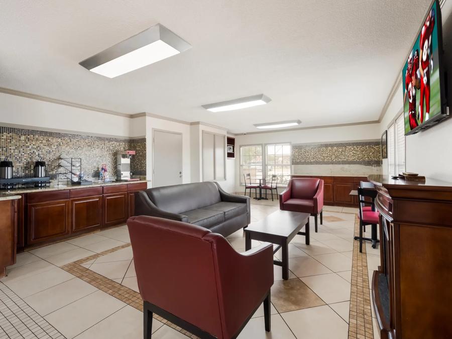 1333-Breakfast-Area-1 (9.20.22) image