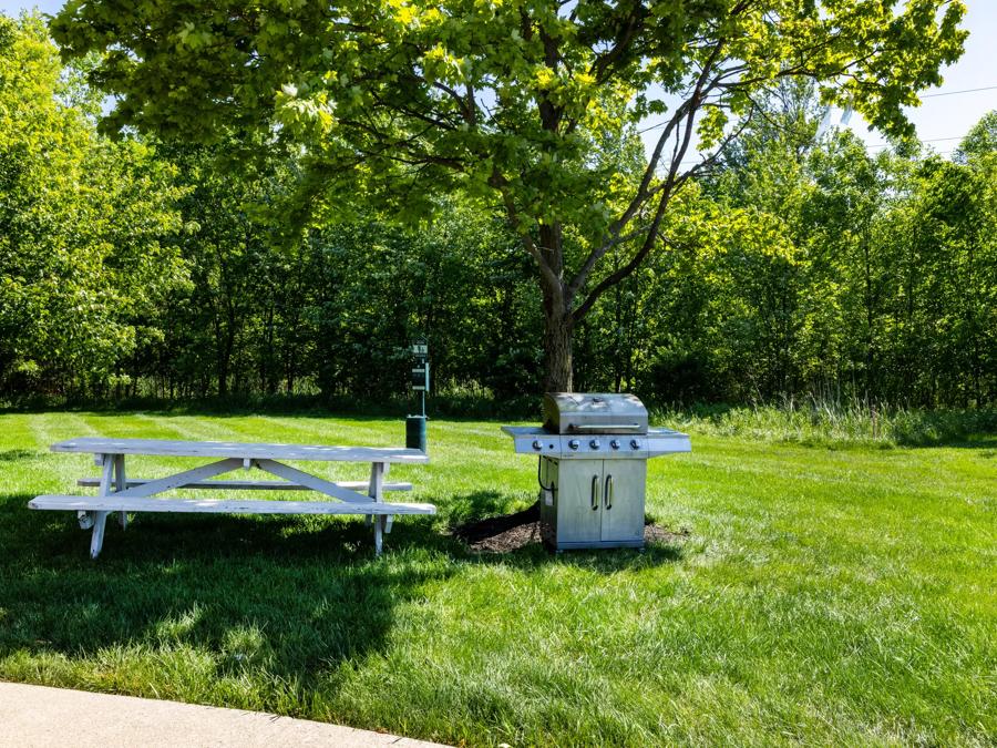 RRI1469_Grills PRO Approved 6-16-26_1 Image
