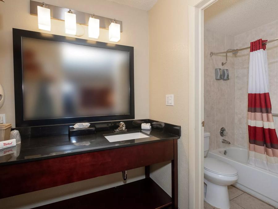 Cheap Hotel in Childress, TX Red Roof