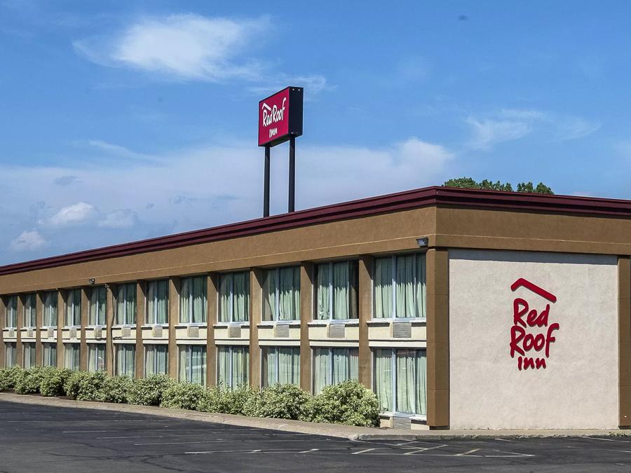 Roof Inn Cortland Exterior Property Image Details