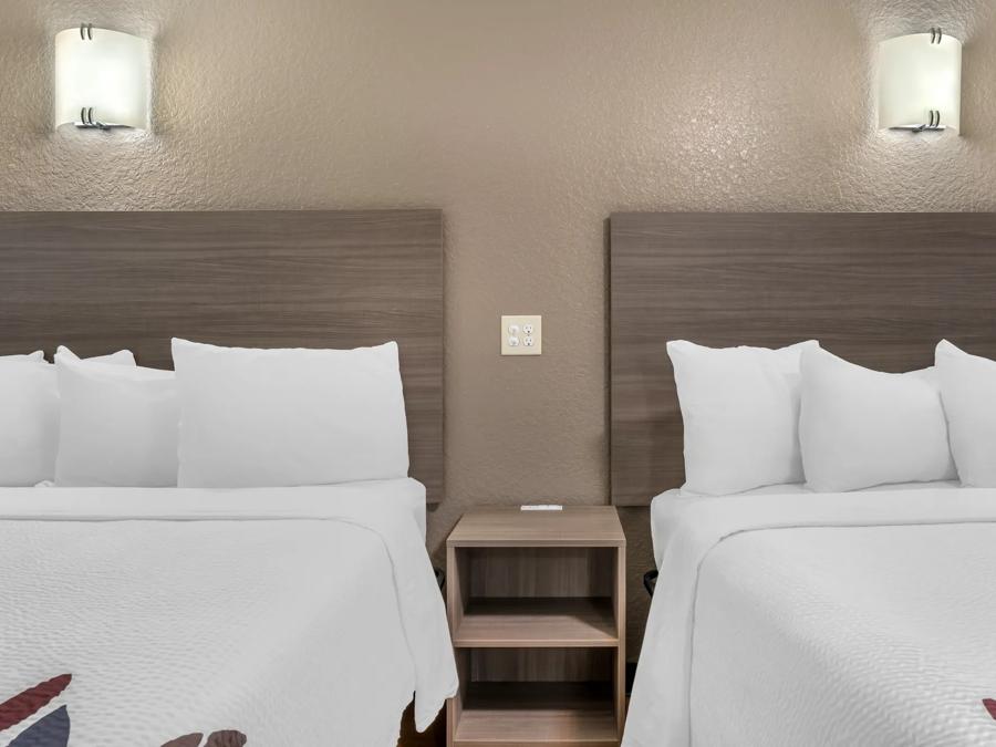 RRI231_NS Superior 2King with Kitchen 3 PRO Approved 10-31-25_NP2KK_3 Image