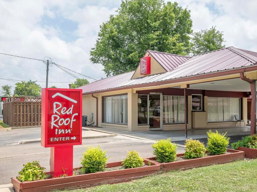 Red Roof Inn Starkville - University Property Exterior Image