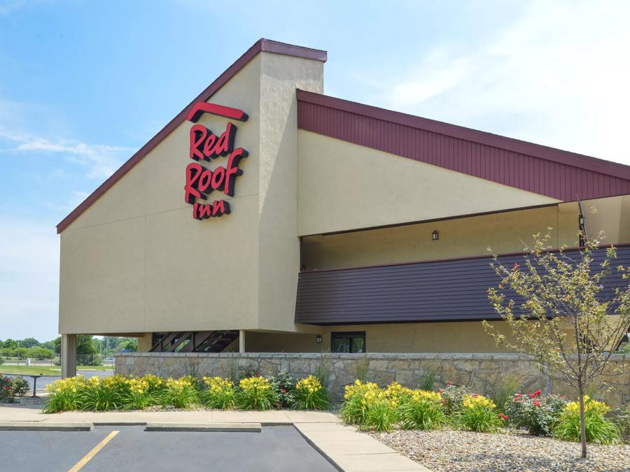 Red Roof Inn Champaign - University Property Exterior Image