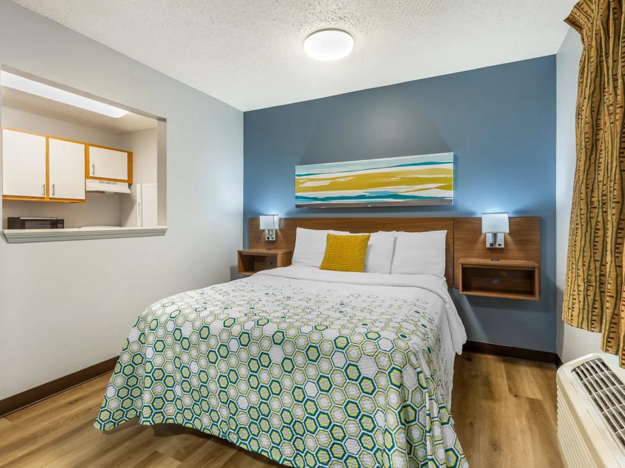 HTS1506_NS Suite 1Queen 1 PRO Approved 7-25-25_NET1Q _1 Image