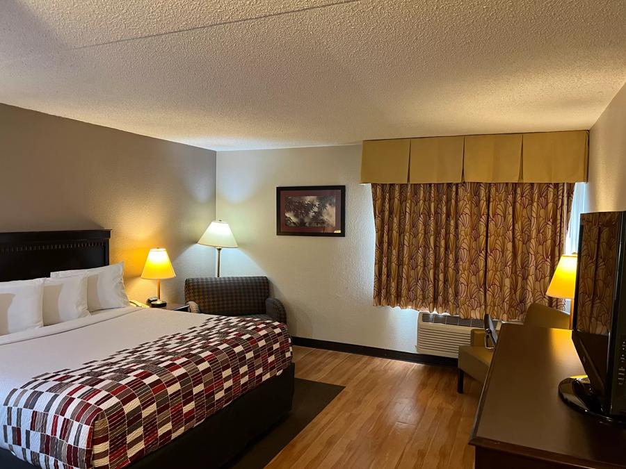 Red Roof Inn & Suites Mt Holly - McGuire AFB Suite King with Kitchenette Non-Smoking