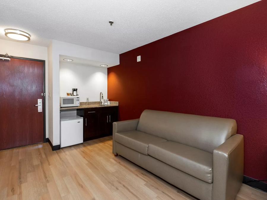 Red Roof Inn & Suites Dover Downtown Amenities Image