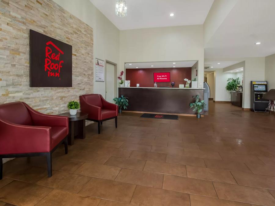 Red Roof Inn New Stanton Lobby Image