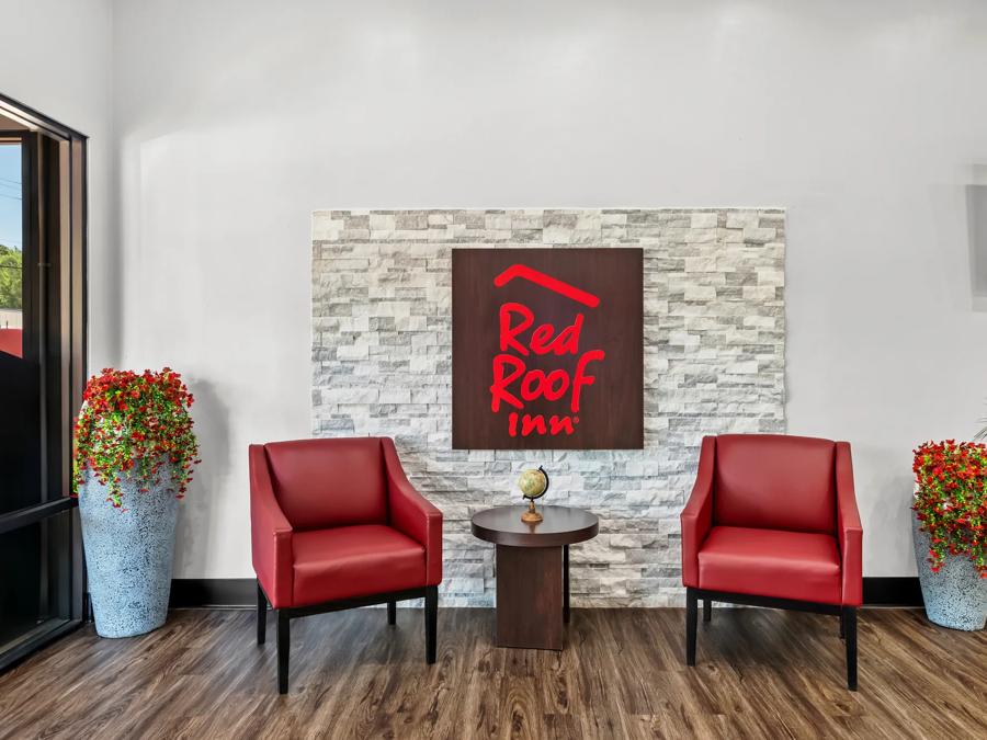 RRI1475_Lobby 1 PRO Approved 5-22-25 Image