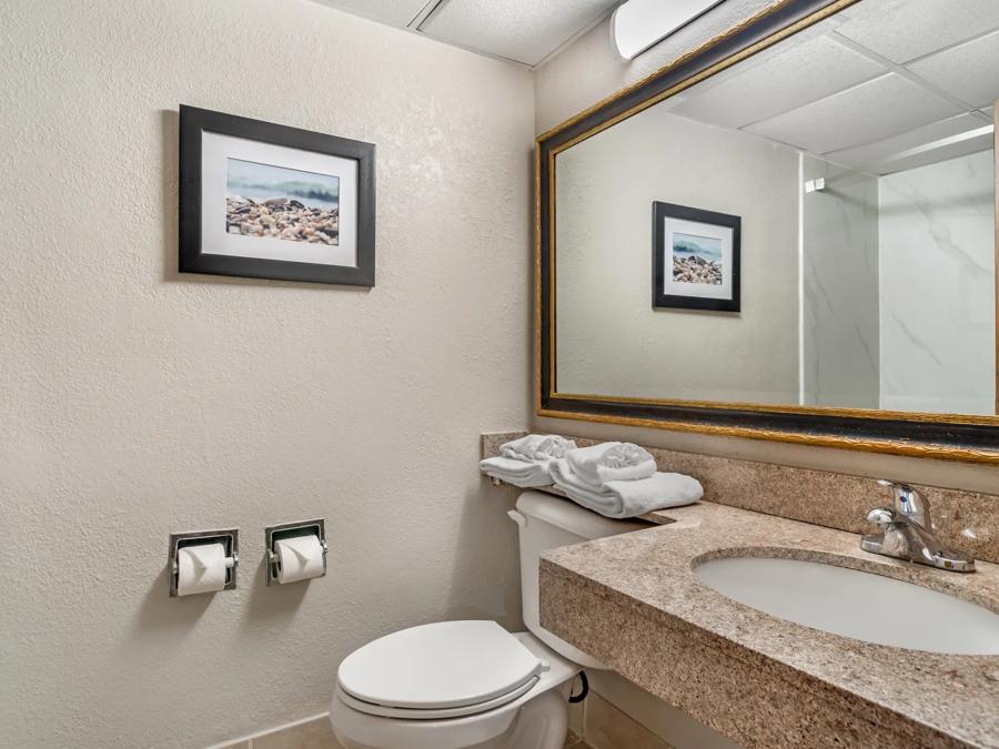 RRI1433_NS Deluxe 2 Queen 4 PRO Approved 6-8-26 Image