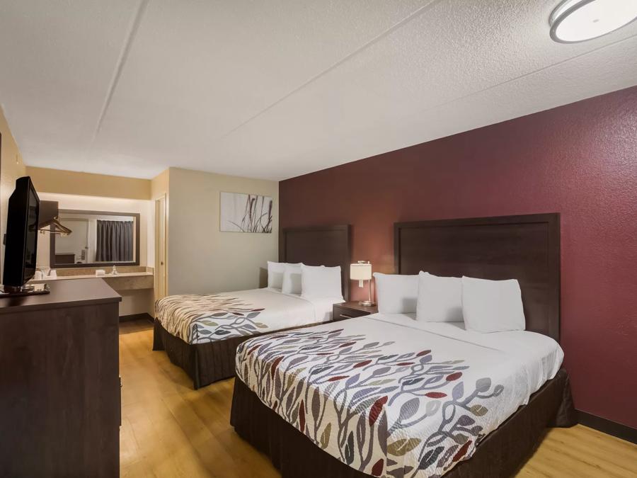 Red Roof Inn Atlanta South - Morrow Deluxe Double Room Image