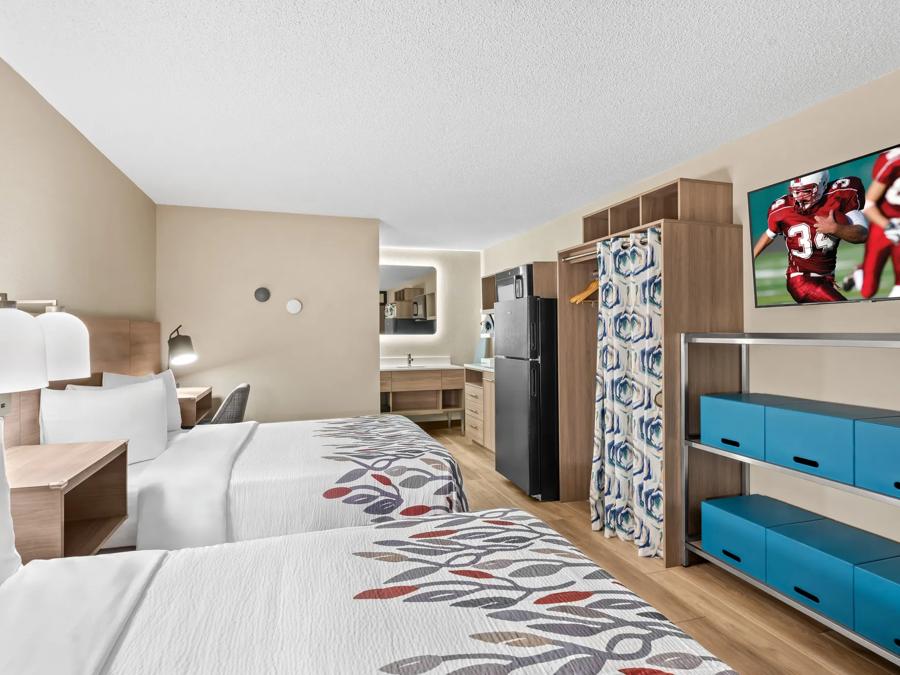 Red Roof Inn Perryville Superior 2 Full Beds with Kitchenette Non-Smoking Image