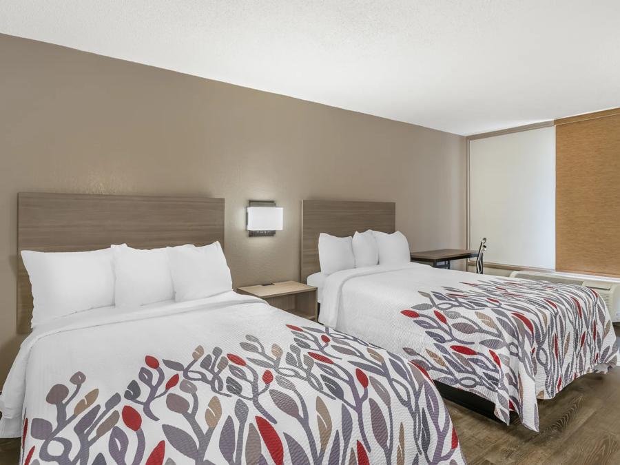 Red Roof Inn Richmond, VA Deluxe 2 Full Beds Non-Smoking Image