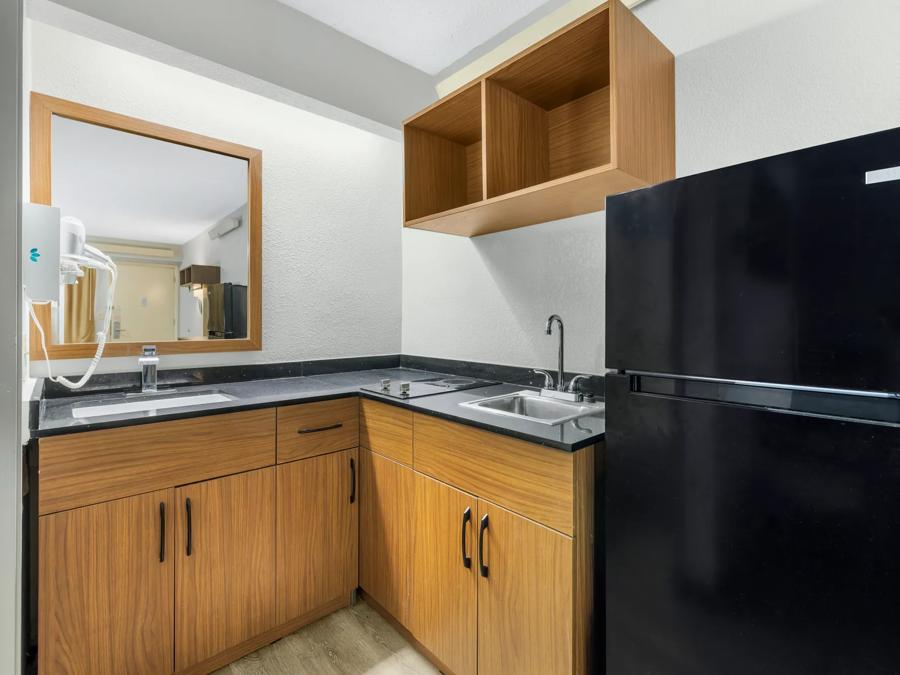 HTS1518_NS Studio 2Full 2 PRO Approved 12-15-25_NE2F_2 image