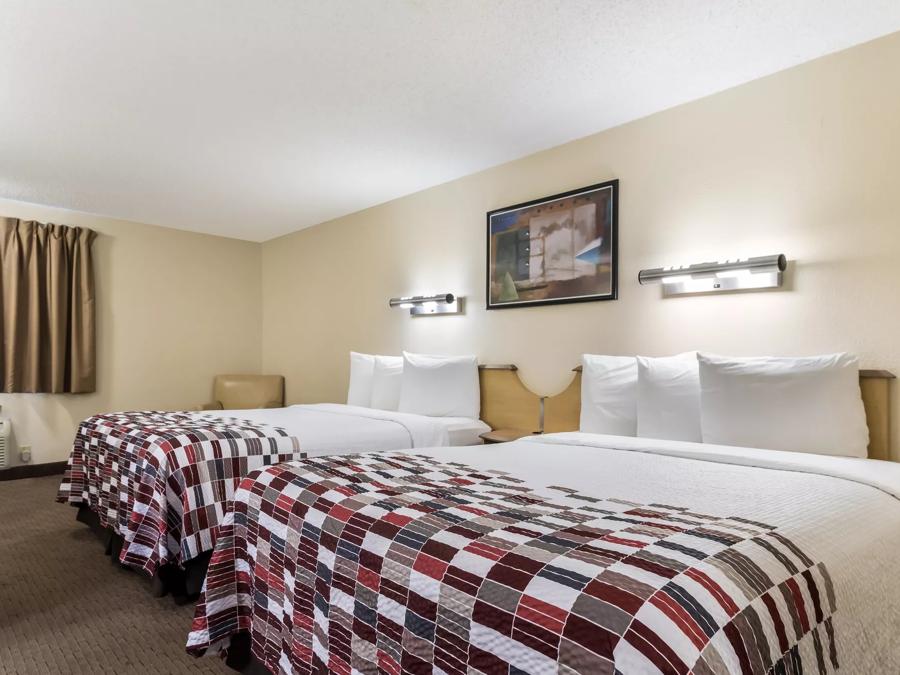 Red Roof Inn Cleveland Airport-Middleburg Heights 2 Full Beds Smoke Free