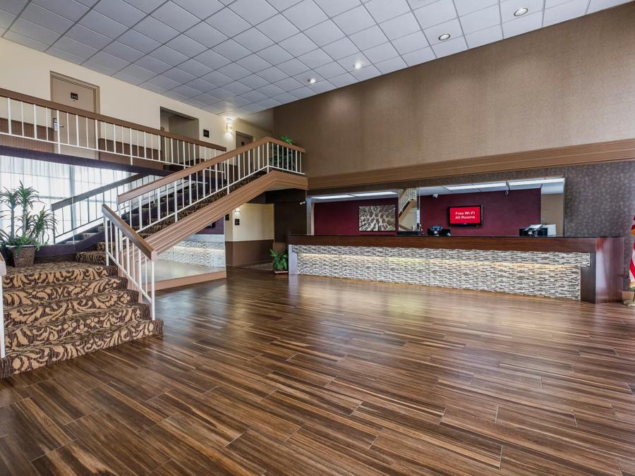 Red Roof Inn Meridian Front Desk Image