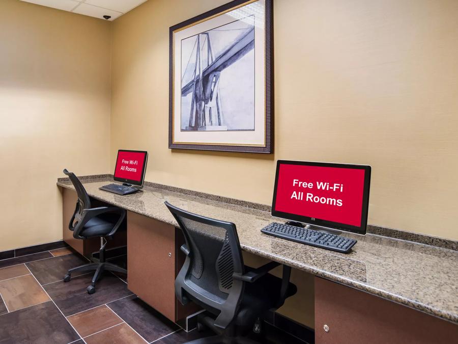 Red Roof Inn Baltimore South - Glen Burnie Business Center Image