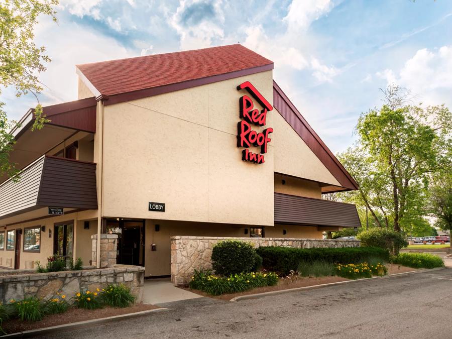 Red Roof Inn Rockford East - Casino District Property Exterior Image