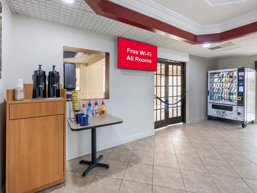 Red Roof Inn Franklin, TN RRI1430_Coffee Area PRO Approved 10-4-2024 Image