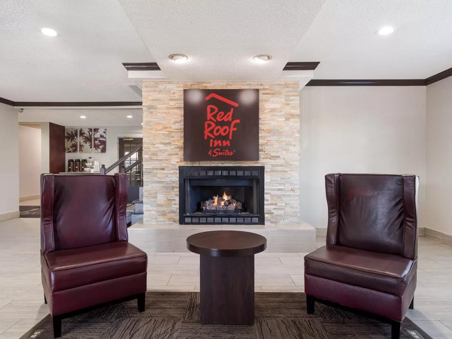 Red Roof Inn & Suites Corbin Lobby Image