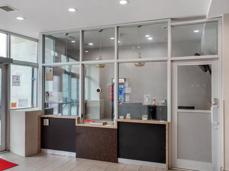 RRI1546_Lobby 5 PRO Approved 7-14-25 Image