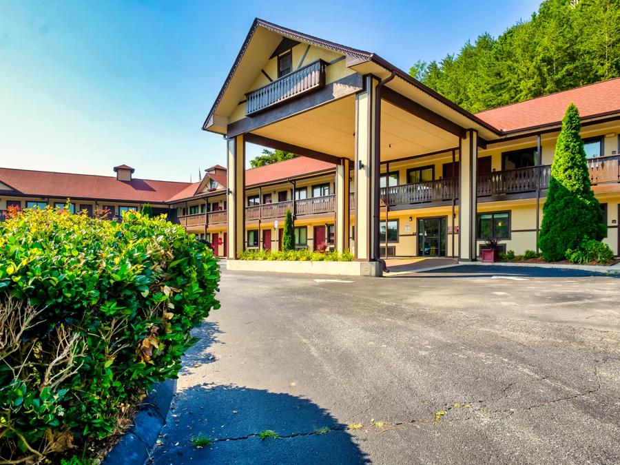 Red Roof Inn Helen Exterior Image