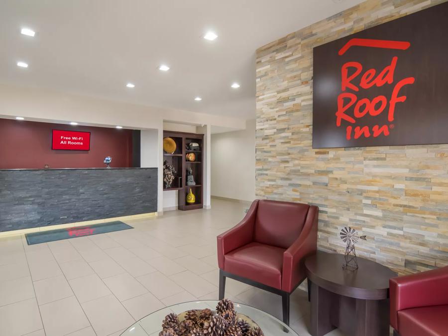 Red Roof Inn Terrell Front Desk Image