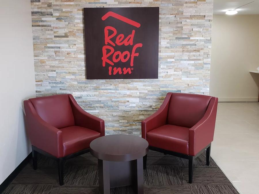 Red Roof Inn Cullman Lobby Image