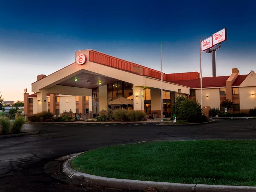 Red Roof Inn & Suites Cincinnati North - Mason Exterior Image