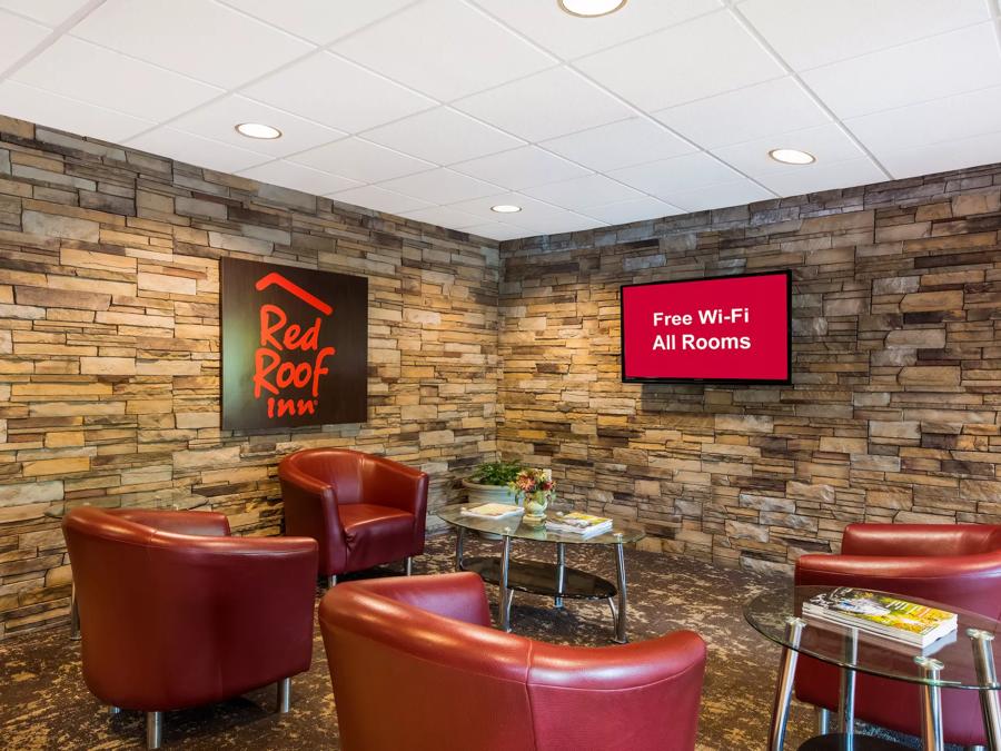 Red Roof Inn Hendersonville Lobby Siting Area Image Details