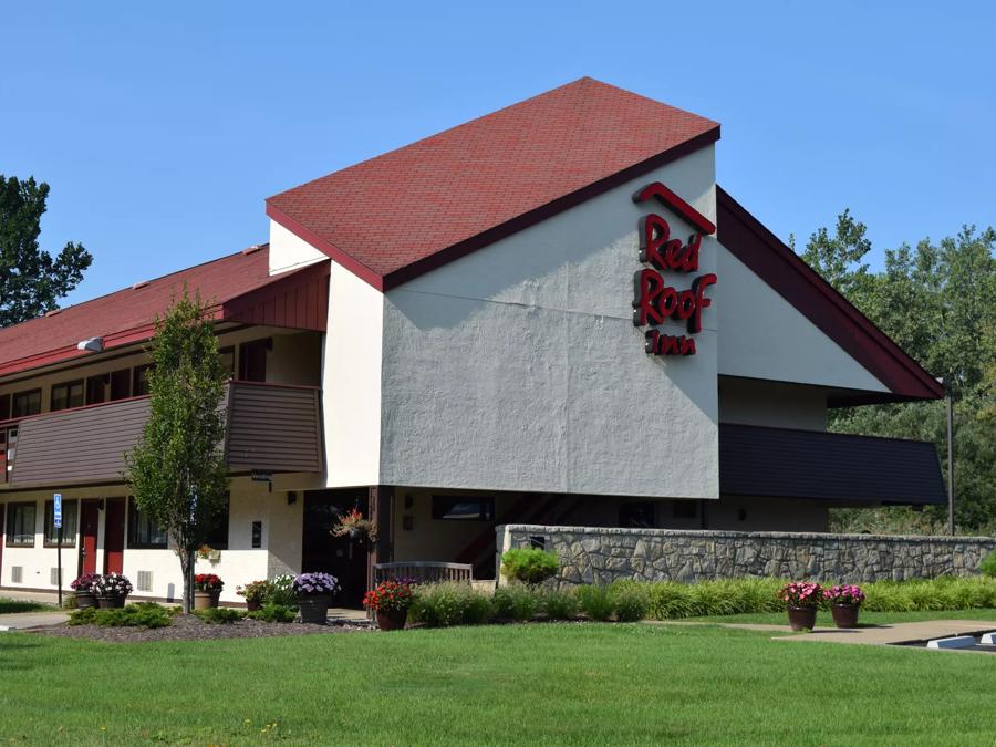 Red Roof Inn Buffalo - Niagara Airport Property Exterior Image 